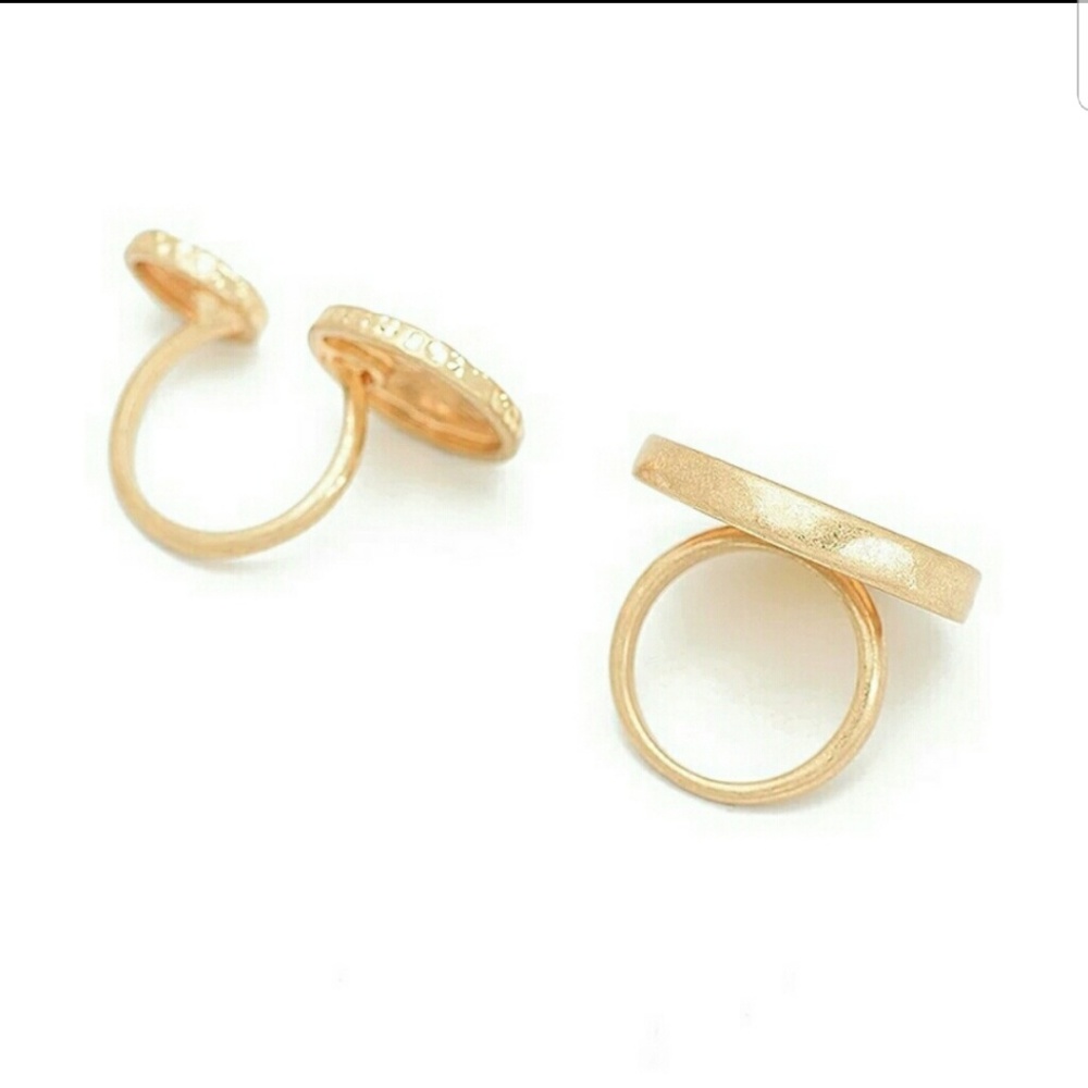 💥SOLD💥Hammered Boho Ring Set - Picture 5 of 8